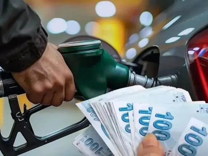 Araç sahipleri dikkat! Yeni tarife pompaya yansıdı: İşte güncel akaryakıt fiyatları
