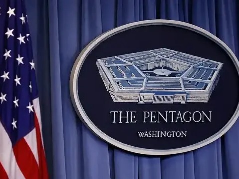 ABD Ordu Bakanı Driscoll’dan sert çıkış: savunma sanayii Pentagon’u ve halkı kandırdı