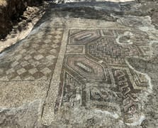 Diyarbakır'da mezar kazısında Davud Yıldızı bulundu