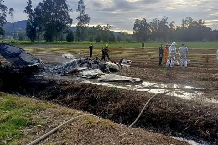 Kolombiya’da uçak kazası: Ünlü şarkıcı Yeison Jimenez hayatını kaybetti