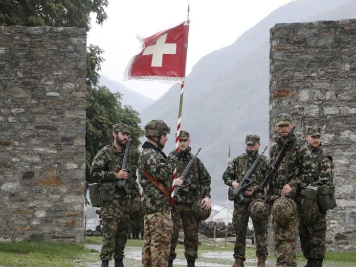 İsviçre Ordusu Başkanı: Ülke tam ölçekli bir saldırıya karşı savunmasız