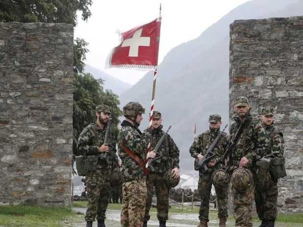 İsviçre Ordusu Başkanı: Ülke tam ölçekli bir saldırıya karşı savunmasız