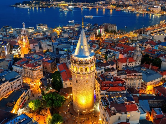 İstanbul’a 9 ayda 13,5 milyon turist geldi