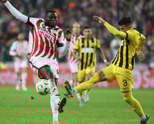 Namağlup Samsunspor'un serisi son buldu: UEFA Konferans Ligi'nde ilk yenilgi