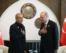 Pezeşkiyan’dan Türkiye’ye İran Devrimi’nin 47. yılında teşekkür mesajı