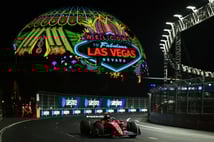 Formula 1 heyecanı Las Vegas'a taşınıyor: McLaren pilotları kapışıyor, Verstappen'in son şansları