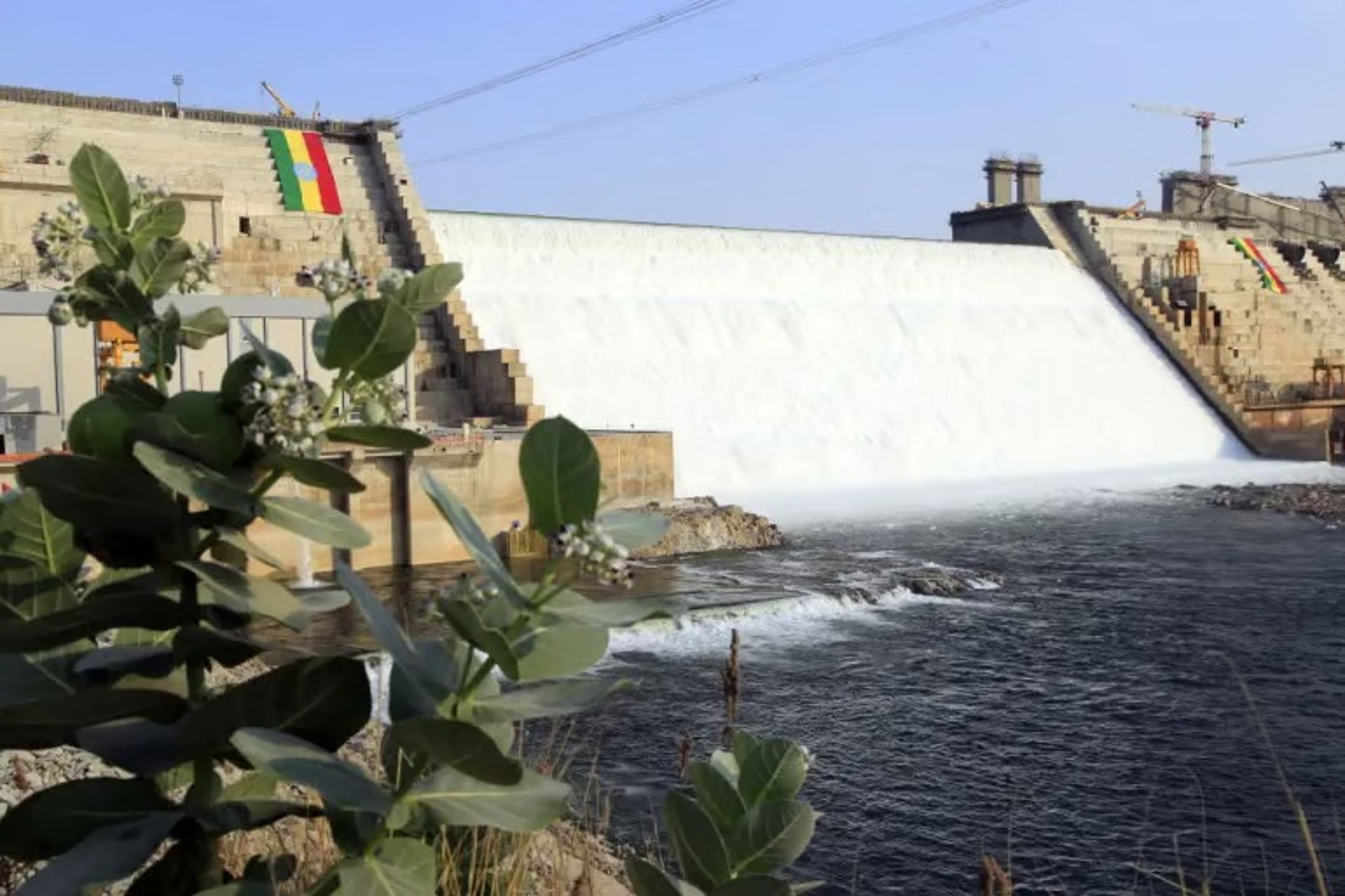 Etiyopya'da tarihi gün: Afrika'nın en büyük su barajı açıldı