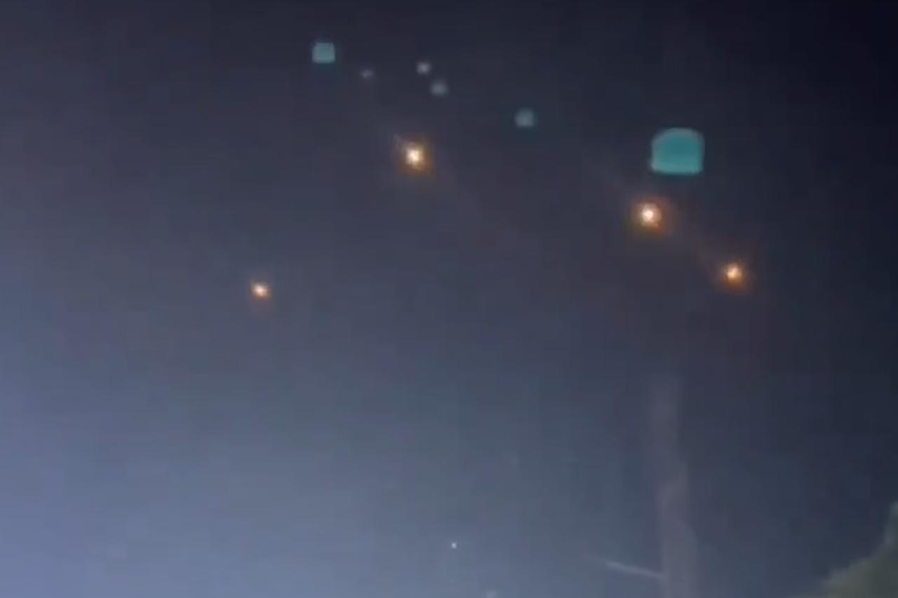 İran'ın fırlattığı füzeler bir düğünün üzerinden geçerken görüntülendi