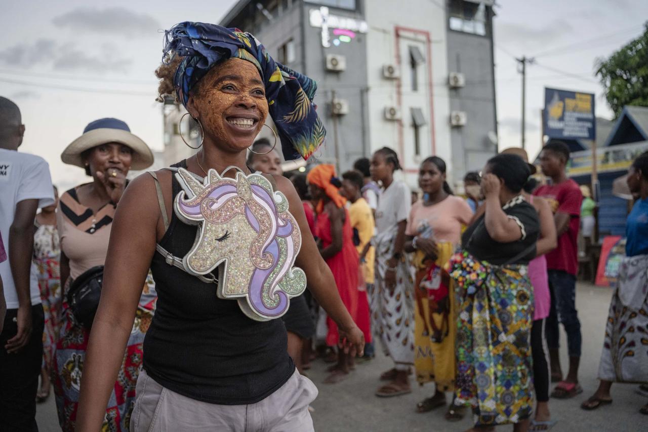 Toliara’da ritmin zaferi: Tsapiky festivali Madagaskar’ı ayağa kaldırdı