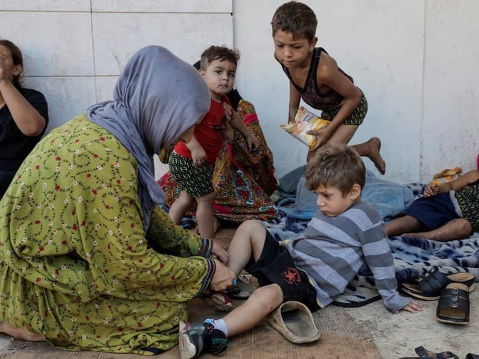 İsrail'in saldırılarının hedefi olan Lübnan ve İran'da insani kriz derinleşiyor