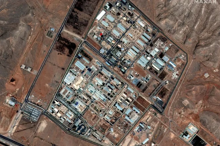  Israel Strikes Isfahan Nuclear Site as Iran Hits Tel Aviv