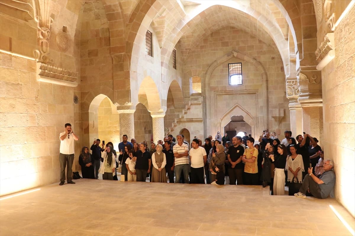 Divriği Ulu Camii ve Darüşşifasına ziyaretçi akını