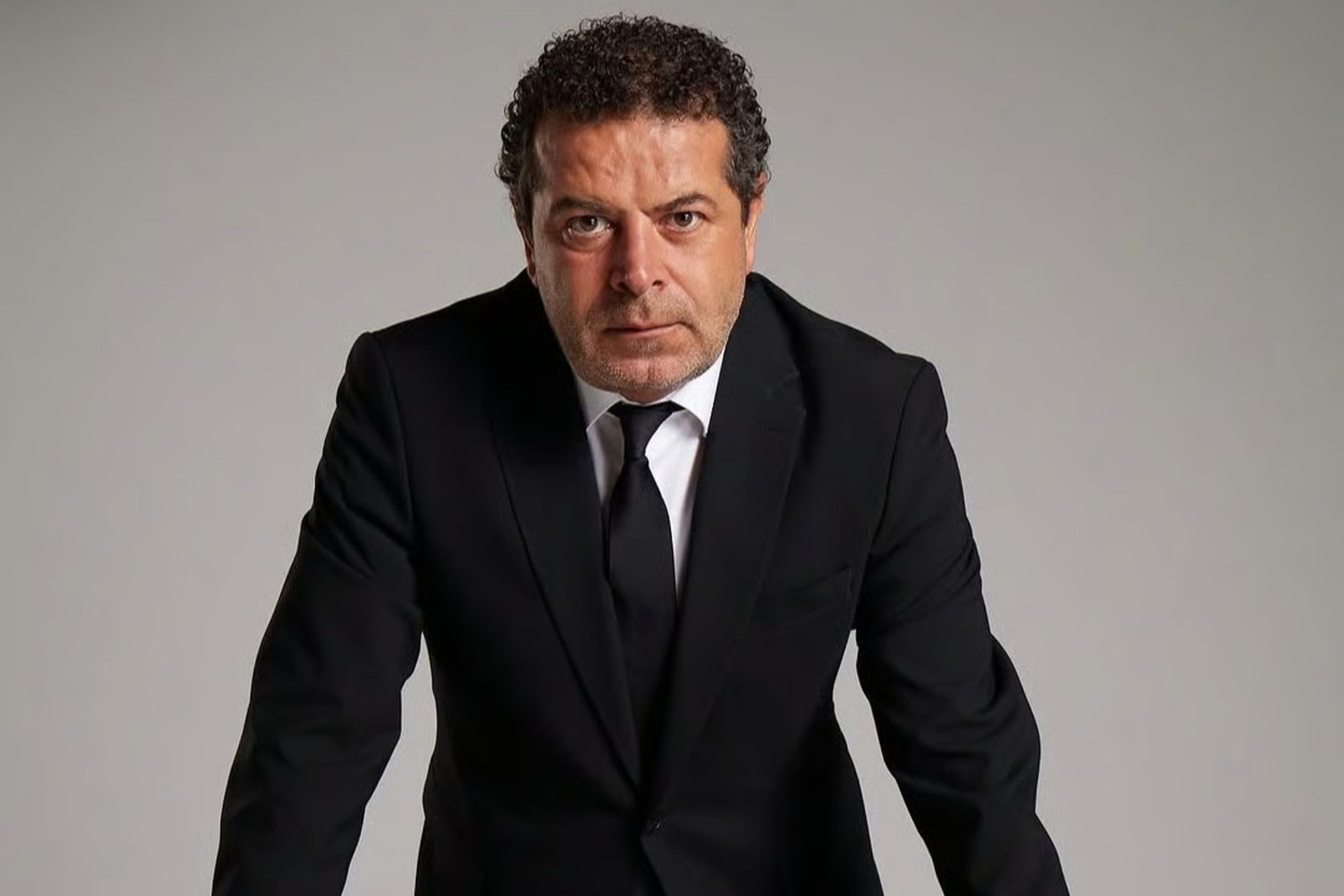 Gazeteci Cüneyt Özdemir muhaliflerin savunma sanayiindeki satışları değerlendirdi