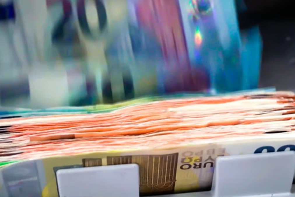 En değerli para birimi belli oldu! Ne dolar ne euro…