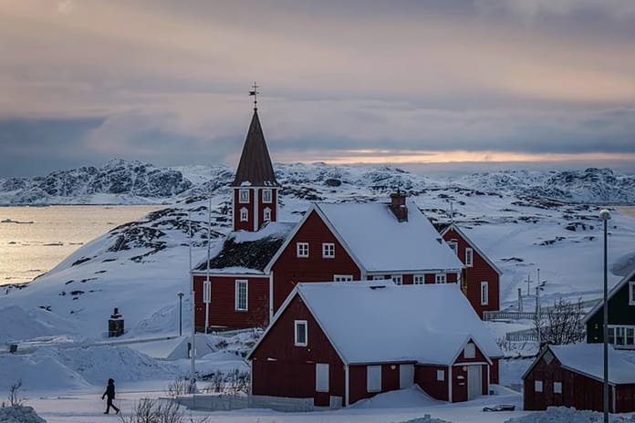 Uzmanlar uyardı: ABD Grönland'de hayati kaynakları hedef alıyor  