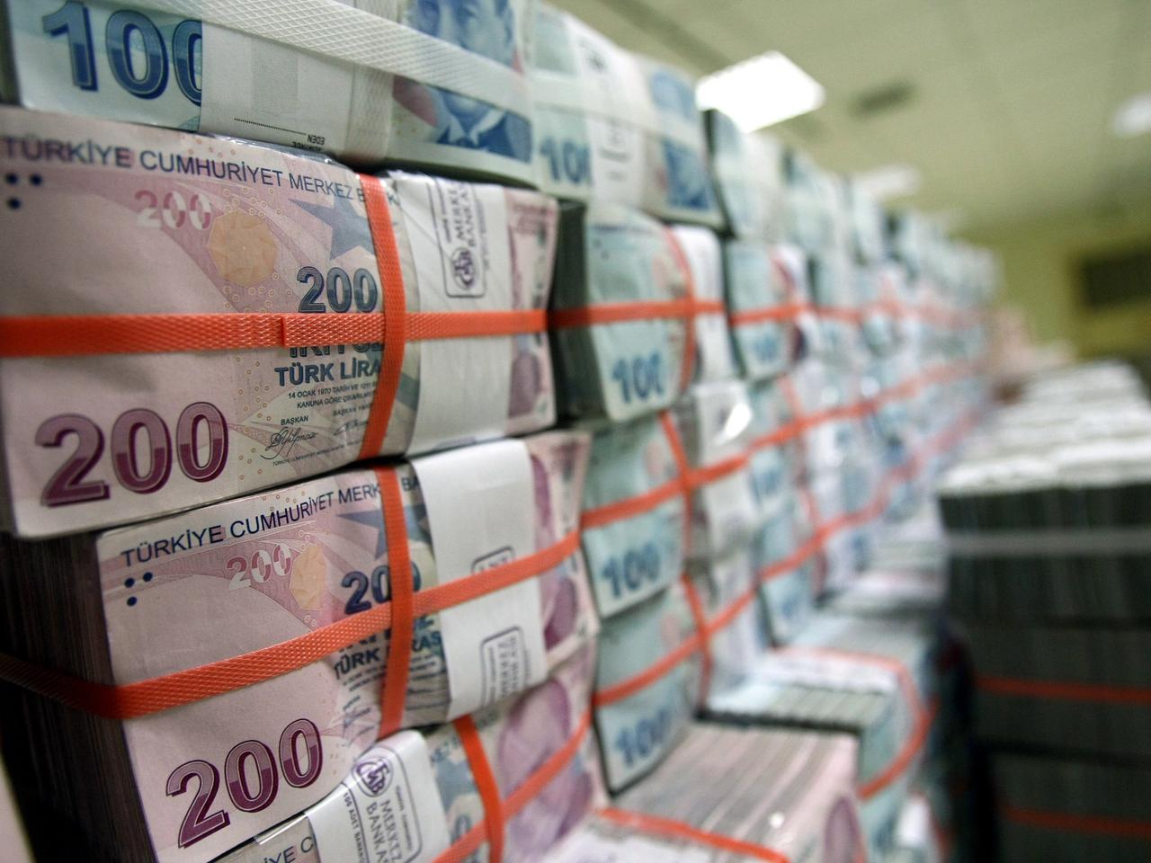 Para piyasası fonlarında stopaj oranı yüzde 10 oldu