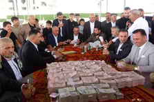 Aşiret düğününde damada 7,5 milyon TL geline ise 1,5 kilo altın takıldı