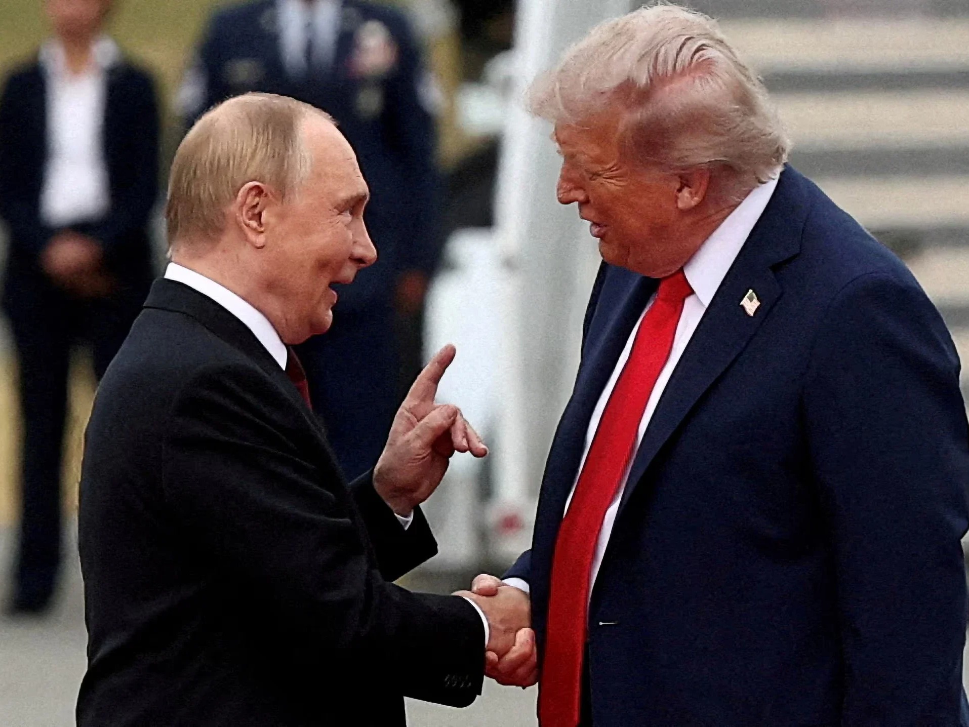 Trump-Putin Summit Postponed Amid Deadlock Over Ukraine