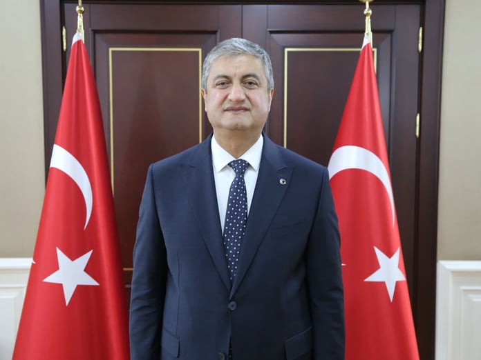 Mustafa Yavuz kimdir? Yeni Adana Valisi Mustafa Yavuz kaç yaşında, nereli?