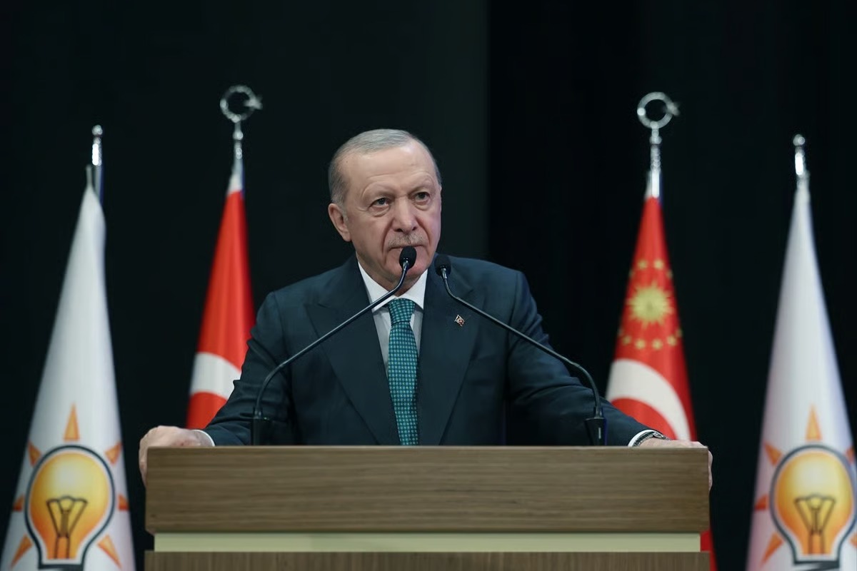 Erdoğan’dan Özgür Özel'e 'karikatür' benzetmesi