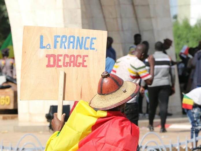 Fransız diplomat Mali'de darbe girişiminden tutuklandı