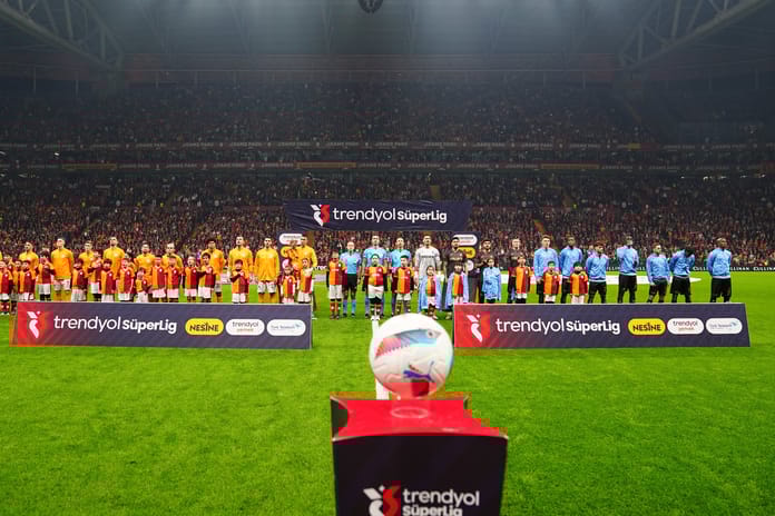 Süper Lig'de kritik viraj: 35. hafta programı