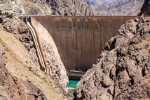 İran 50 yılın en şiddetli kuraklığına karşı Urmiye Gölü'nde bulut aşılama çalışması başlattı