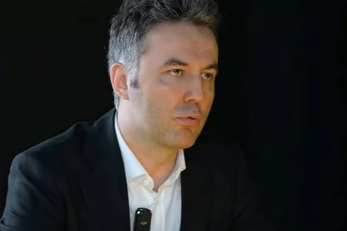 Mehmet Akif Ersoy tutuklandı