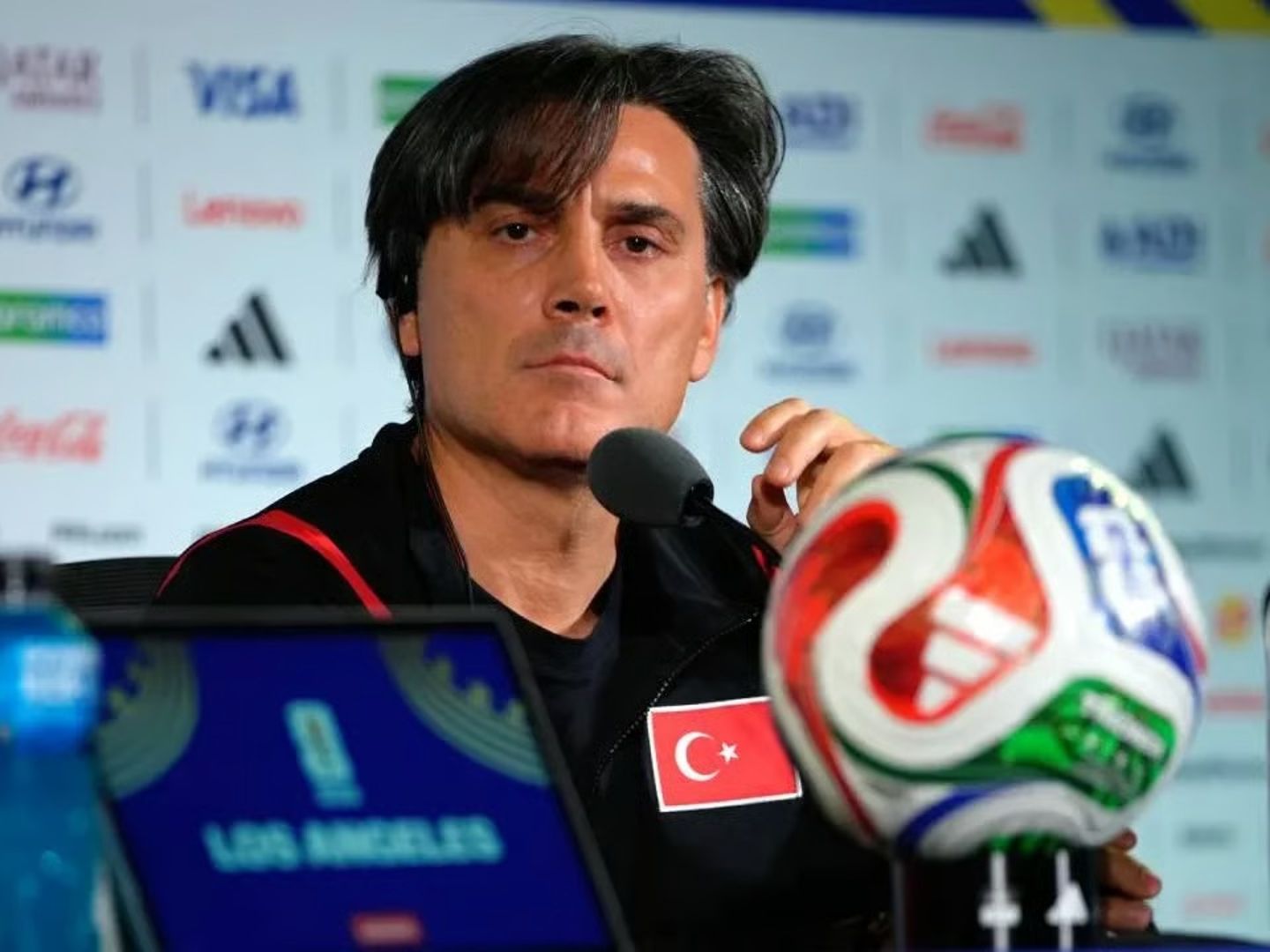Montella'dan ABD maçı sonrası sitem: "Bugünkü galibiyet 1000 zafere denk"