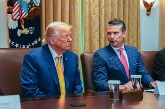 Trump Pauses $400M Taiwan Weapons Aid Amid China Overtures