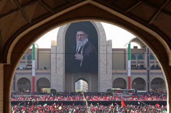 Iran Sends Quranic Messages to Neighbors at Khamenei Funeral