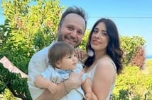 Eşini ve çocuğunu öldüren doktor, cezaevinde intihar etti