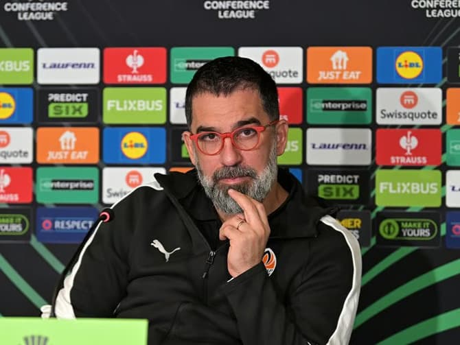 Arda Turan'dan Dünya liderlerine çağrı