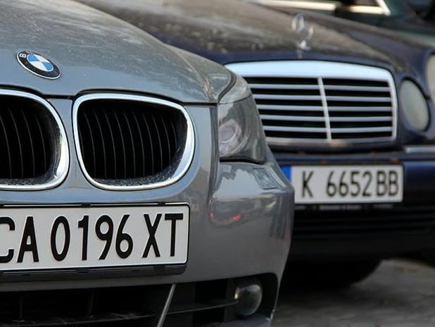 Cezası olan yabancı plakalı araçlar artık yurt dışına çıkamayacak