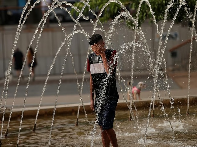 İspanya'da aşırı sıcaklar can almaya devam ediyor: 2.405 ölü