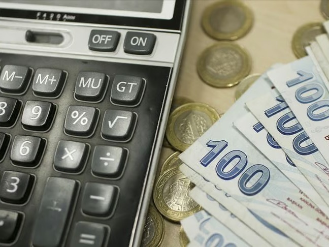 9 bin TL’lik artış masada! Kıdem tazminatı için tarih uyarısı: Yeni tavan ne kadar olacak? 
