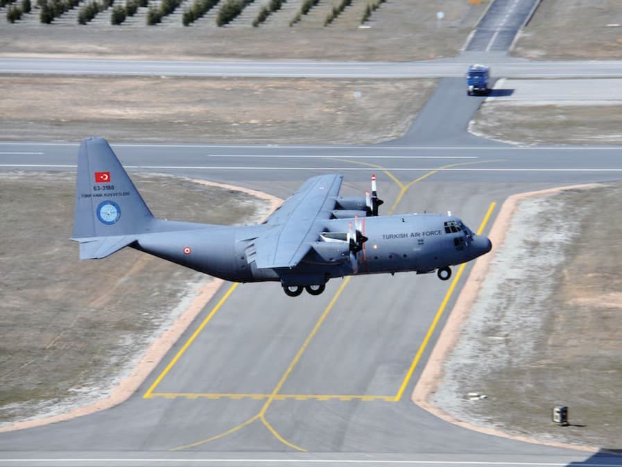 C-130 uçuşları tedbiren durduruldu