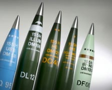 Rheinmetall, yüksek talep ortasında yurt dışına 155 mm top mermisi tedarik edecek