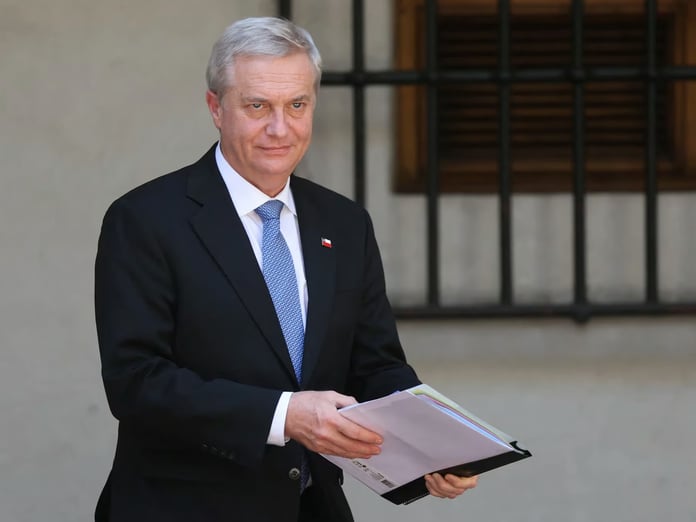 Şili’de aşırı sağcı Kast göreve başladı