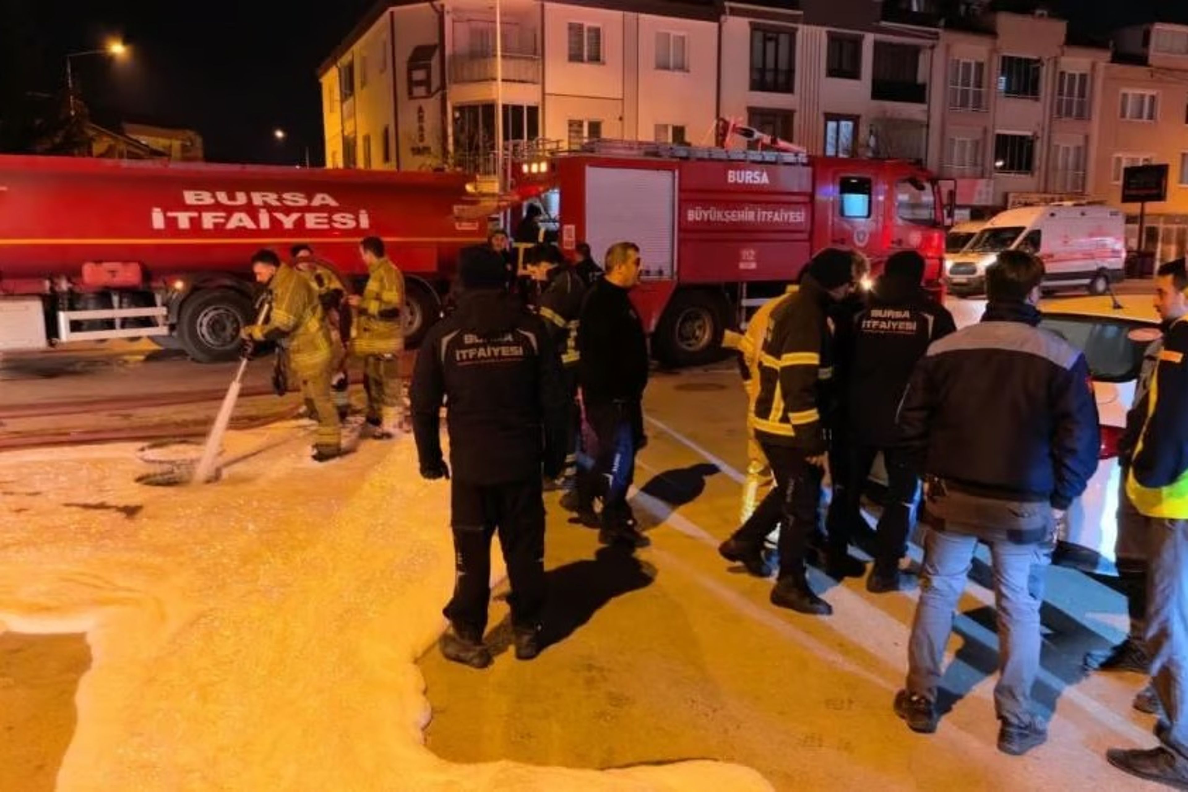 İnegöl’de gaz paniği: Tuvalette çakmak çakan vatandaş patlamaya neden oldu