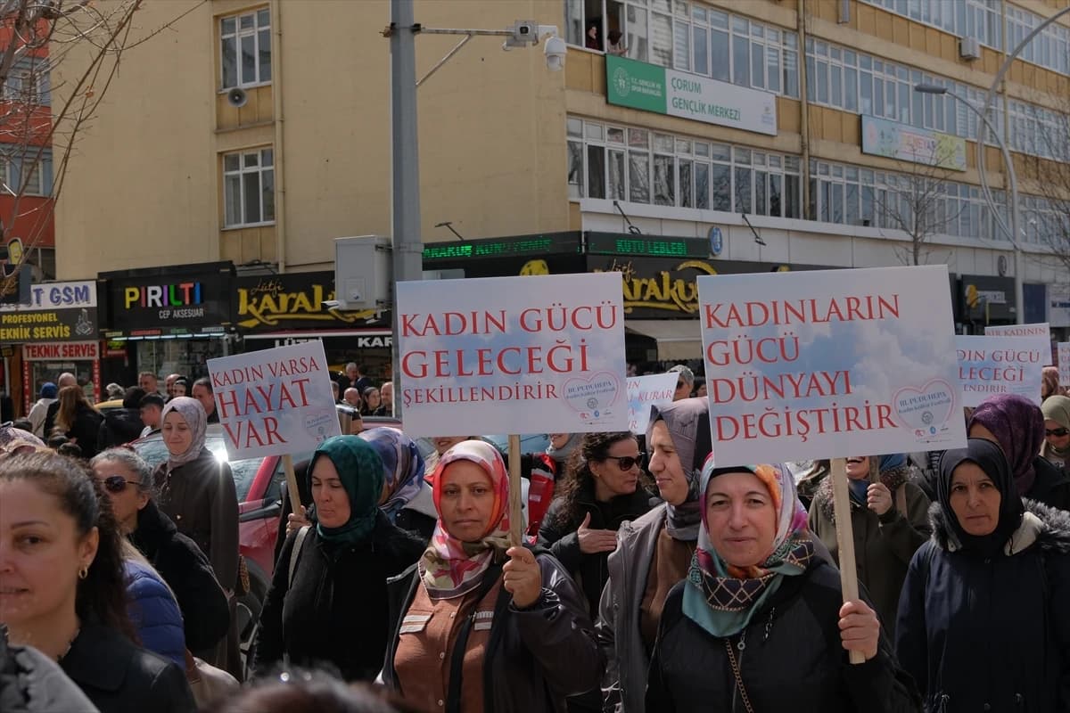 Çorum'da 3. Puduhepa Kadın Kültür Festivali coşkusu başladı