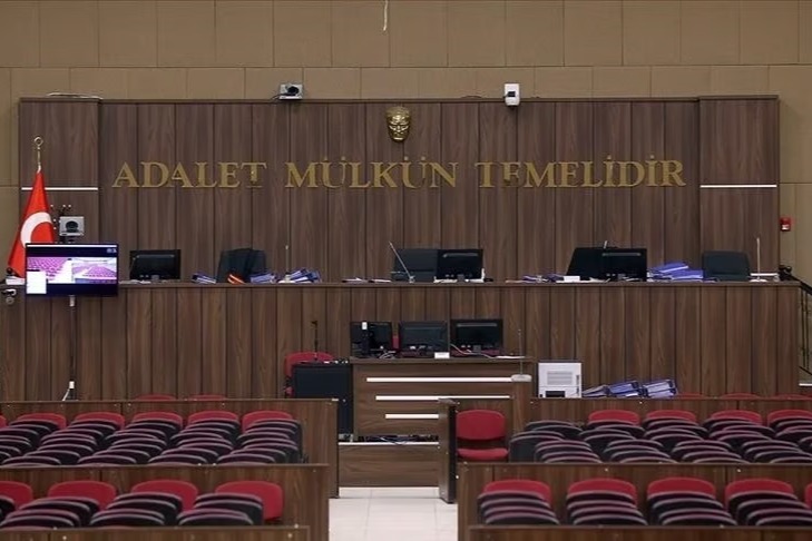 Deprem konutu ihalesi vaadiyle dolandırıcılığa ağır ceza