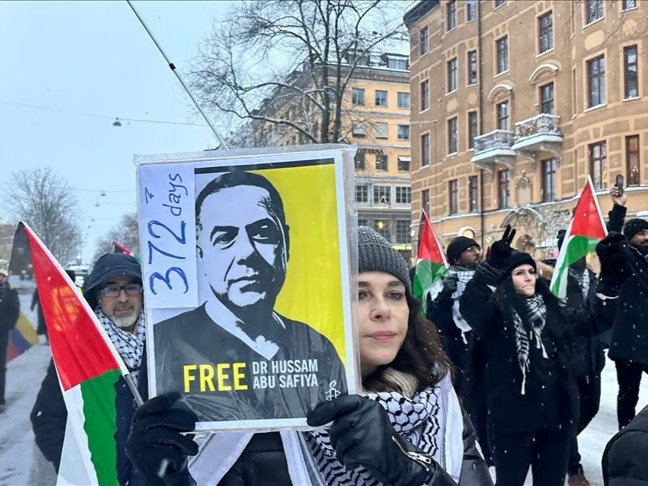 İsveç’te ABD ve İsrail’in saldırıları protesto edildi