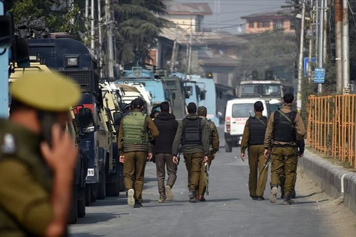 Keşmir krizi yeni bir savaşın başlangıcı mı?