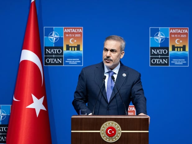 Hakan Fidan'dan kritik Ukrayna ve YPG açıklamaları