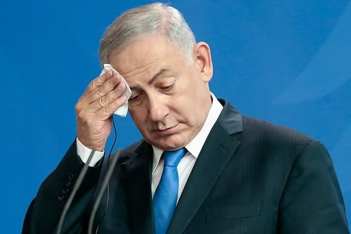 Netanyhau'nun ortağı koalisyon hükümetinden çekiliyor
