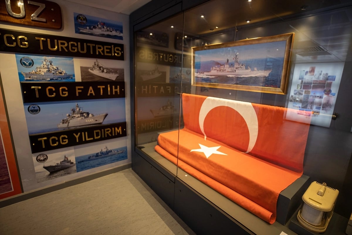 TCG Yavuz'un yeni görevi gelecek nesillere denizciliği sevdirmek
