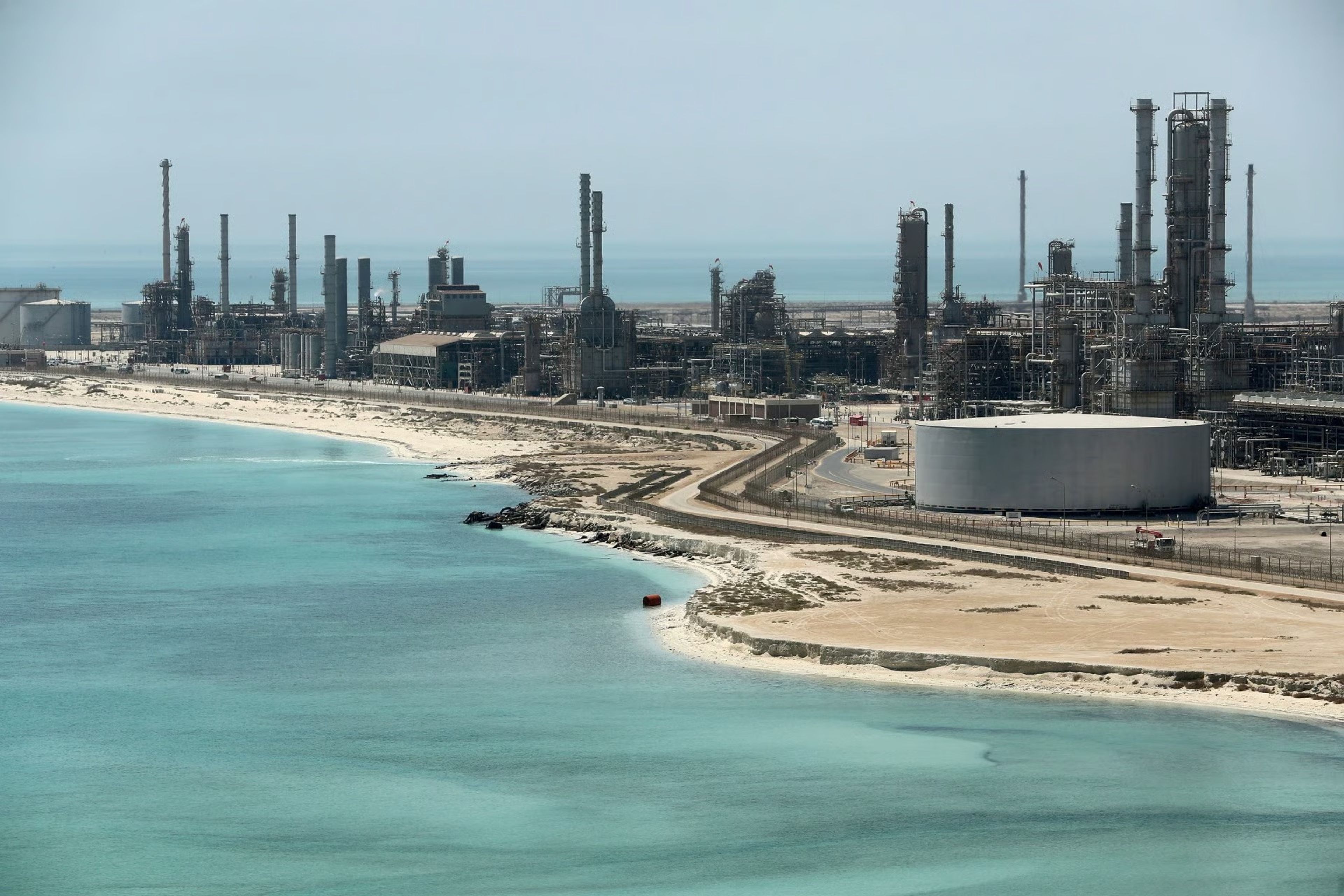 BAE OPEC'ten çekilme kararı aldı