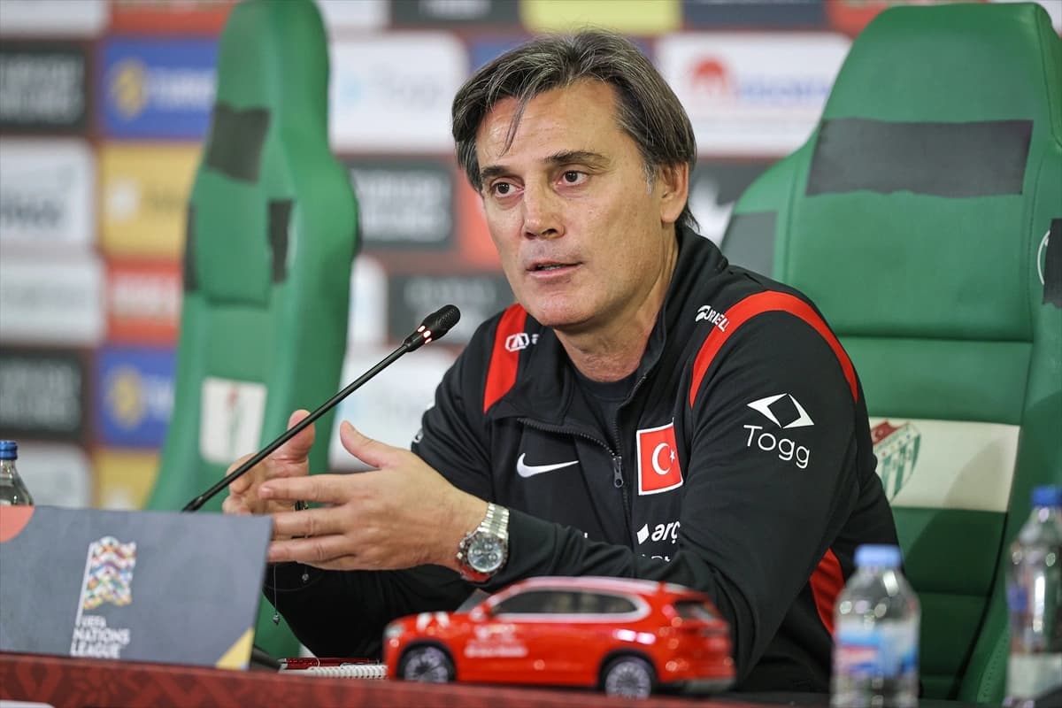 Montella'dan Berke Özer yanıtı: "Zaten süreçleri biliyorsunuz, beni aramadı"