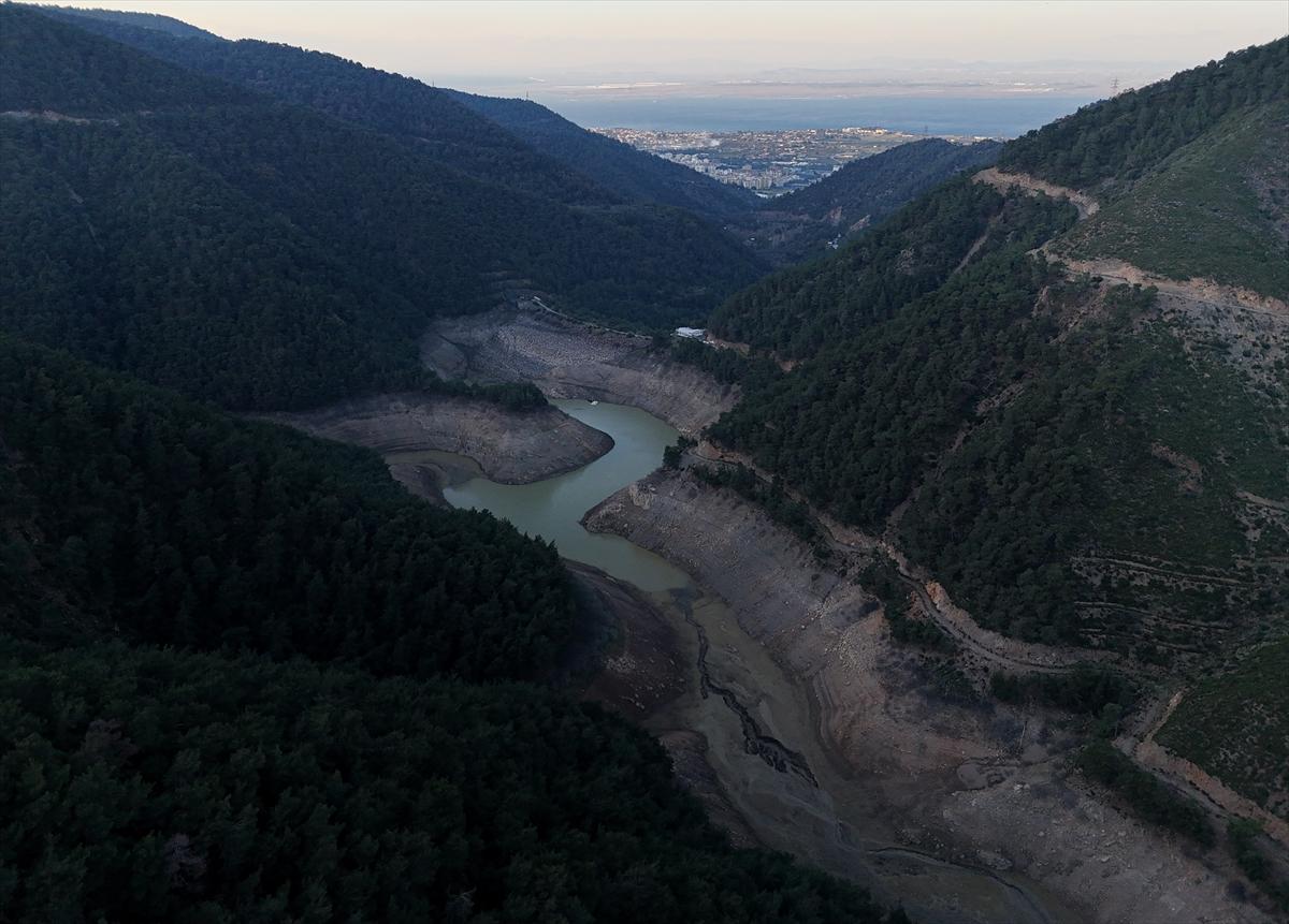 İzmir'in barajları kuruyor, yağışlar yetersiz kalıyor